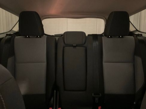 Used 2017 Ford Escape SE w/ Equipment Group 201A AWD/4WD image 31