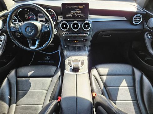 Used 2018 Mercedes-Benz GLC 300 4MATIC image 12