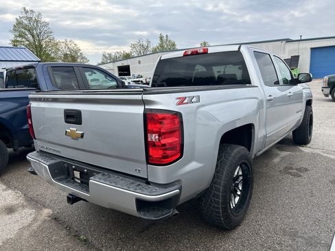 Used 2018 Chevrolet Silverado 1500 LT w/ All Star Edition AWD/4WD image 3