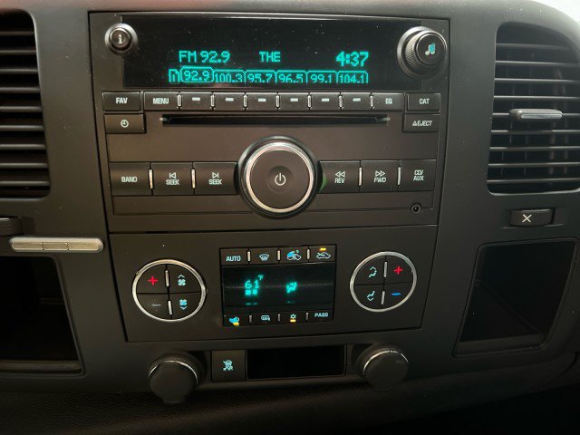 Used 2009 GMC Sierra 1500 SLE w/ Texas Edition RWD image 19