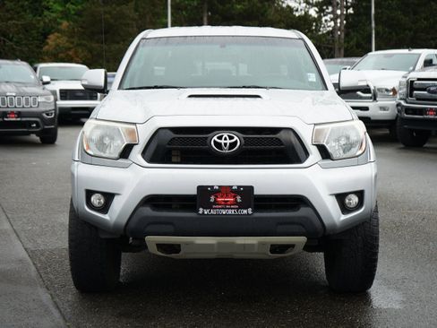 Used 2013 Toyota Tacoma 4x4 Double Cab w/ TRD Sport Pkg image 8