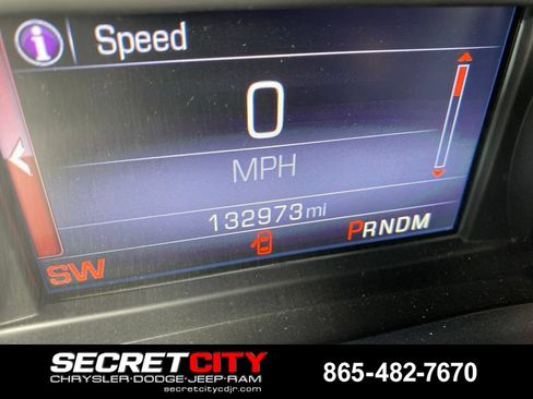 Used 2016 GMC Sierra 1500 SLT w/ Enhanced Driver Alert Package AWD/4WD image 19