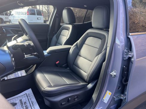 New 2026 Chevrolet Equinox EV LT AWD/4WD image 16