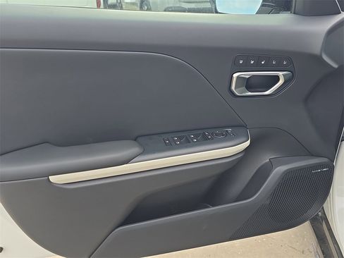 New 2026 Kia K4 GT-Line image 17