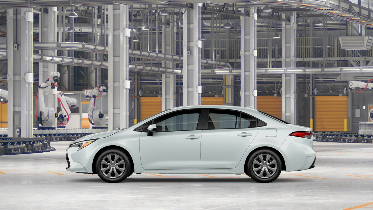 New 2026 Toyota Corolla LE FWD image 4