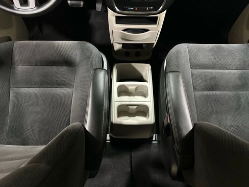 Used 2014 Dodge Grand Caravan SE w/ Quick Order Package 29E SE image 46