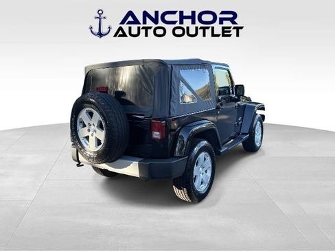 Used 2012 Jeep Wrangler Sahara image 9