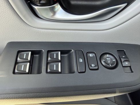 New 2025 Honda Pilot Touring image 20