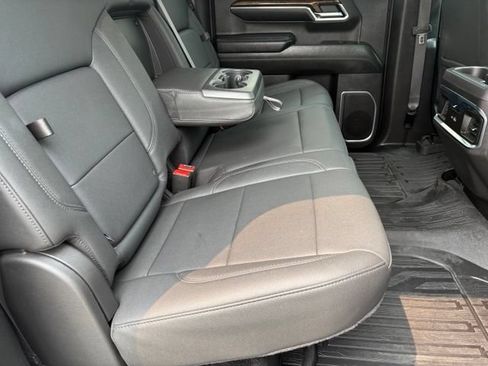 Used 2024 GMC Sierra 1500 Elevation w/ Elevation Premium Package AWD/4WD image 18