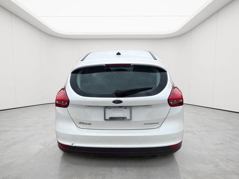 Used 2018 Ford Focus Titanium FWD image 5