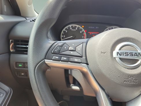 Used 2020 Nissan Sentra S FWD image 16