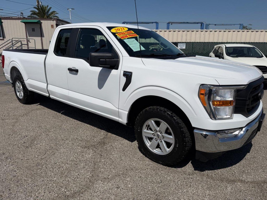 Used 2021 Ford F150 XL w/ Equipment Group 101A High RWD image 3