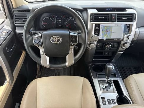 Used 2022 Toyota 4Runner SR5 Premium w/ Moonroof Package AWD/4WD image 12