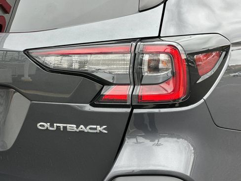 Used 2023 Subaru Outback Limited AWD/4WD image 24