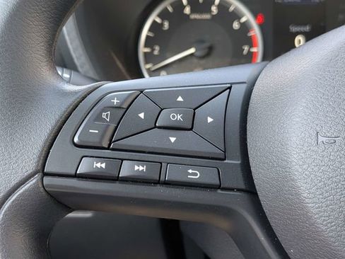 Certified 2025 Nissan Sentra S image 22