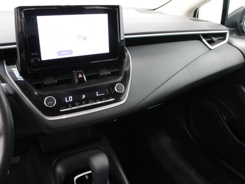 Used 2026 Toyota Corolla LE FWD image 14