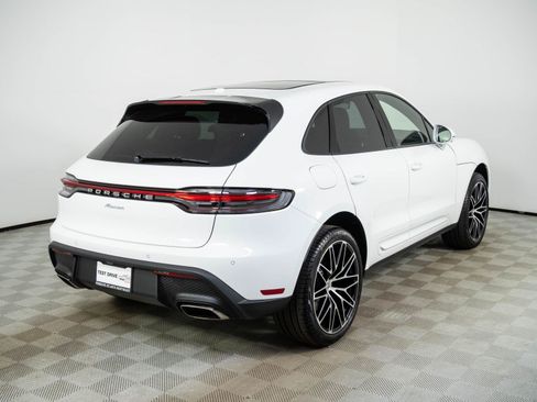 New 2026 Porsche Macan AWD/4WD image 29