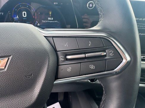 Used 2025 Chevrolet Equinox LT AWD/4WD image 18