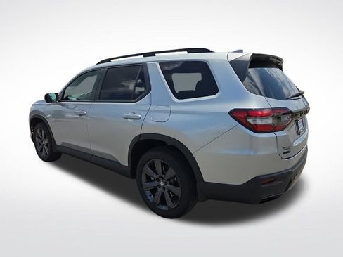New 2026 Honda Pilot Sport image 6
