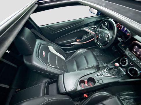 Used 2019 Chevrolet Camaro SS image 22