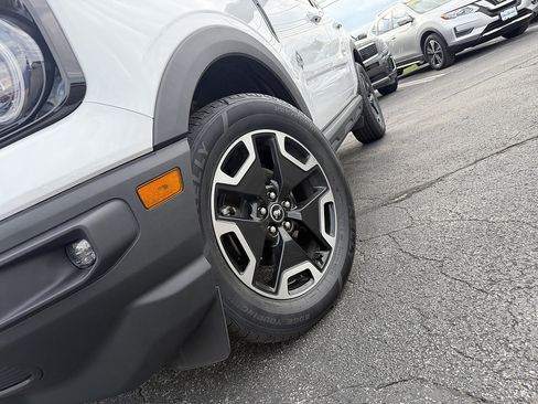 Certified 2023 Ford Bronco Sport Outer Banks w/ Tech Package AWD/4WD image 2