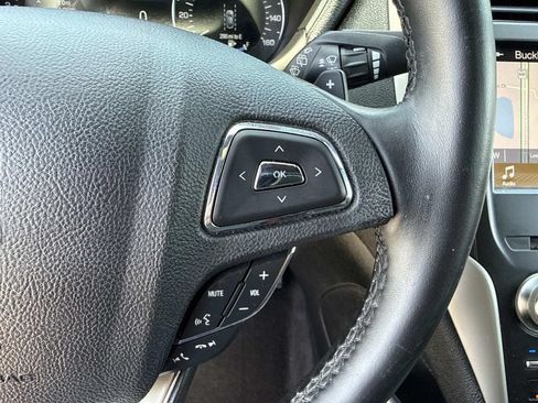 Certified 2019 Lincoln MKC Reserve w/ MKC Technology Package FWD image 29