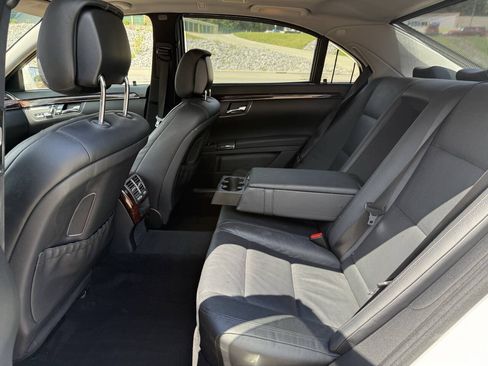 Used 2013 Mercedes-Benz S 550 Sedan image 14