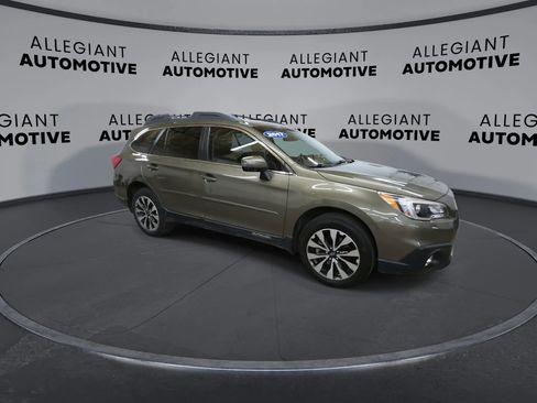 Used 2017 Subaru Outback 2.5i Limited w/ Popular Package #5 image 11