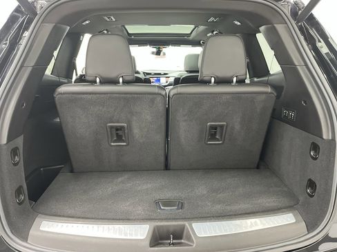 Used 2023 Cadillac XT6 Sport image 34