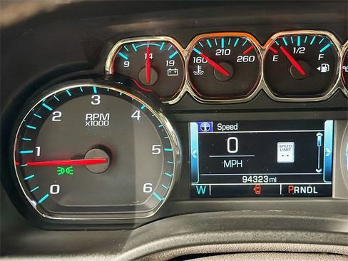 Used 2020 Chevrolet Tahoe LT image 12