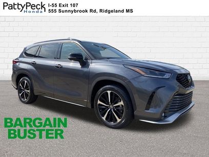 Used 2021 Toyota Highlander XSE