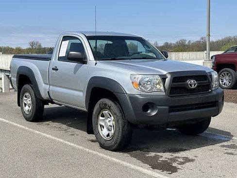 Used 2011 Toyota Tacoma 4x4 Regular Cab image 16