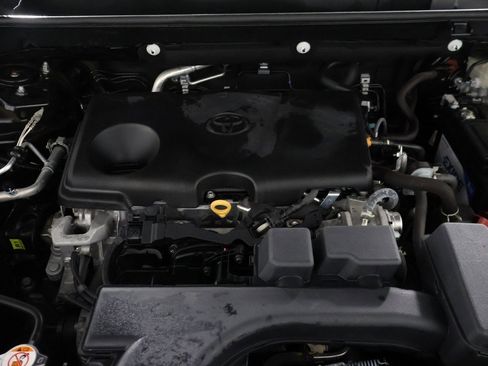 Used 2024 Toyota RAV4 LE image 17