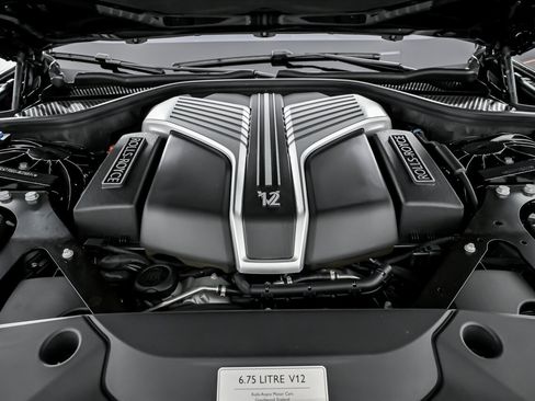 Used 2022 Rolls-Royce Ghost image 17