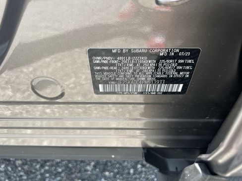 Used 2023 Subaru Forester Premium AWD/4WD image 40