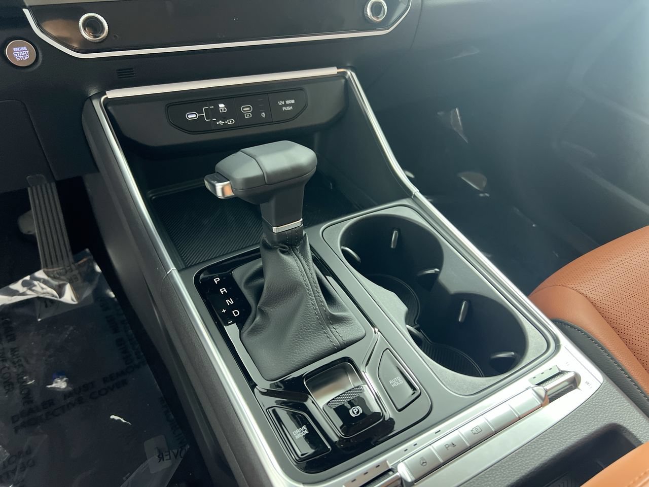 New 2026 Kia Carnival SX w/ SX Dark Edition Package FWD image 25