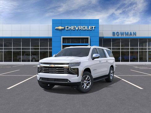 New 2026 Chevrolet Suburban Premier image 8