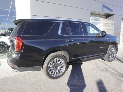Used 2024 GMC Yukon Denali Ultimate image 4