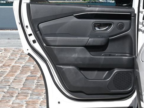 New 2025 Honda Pilot EX-L image 20