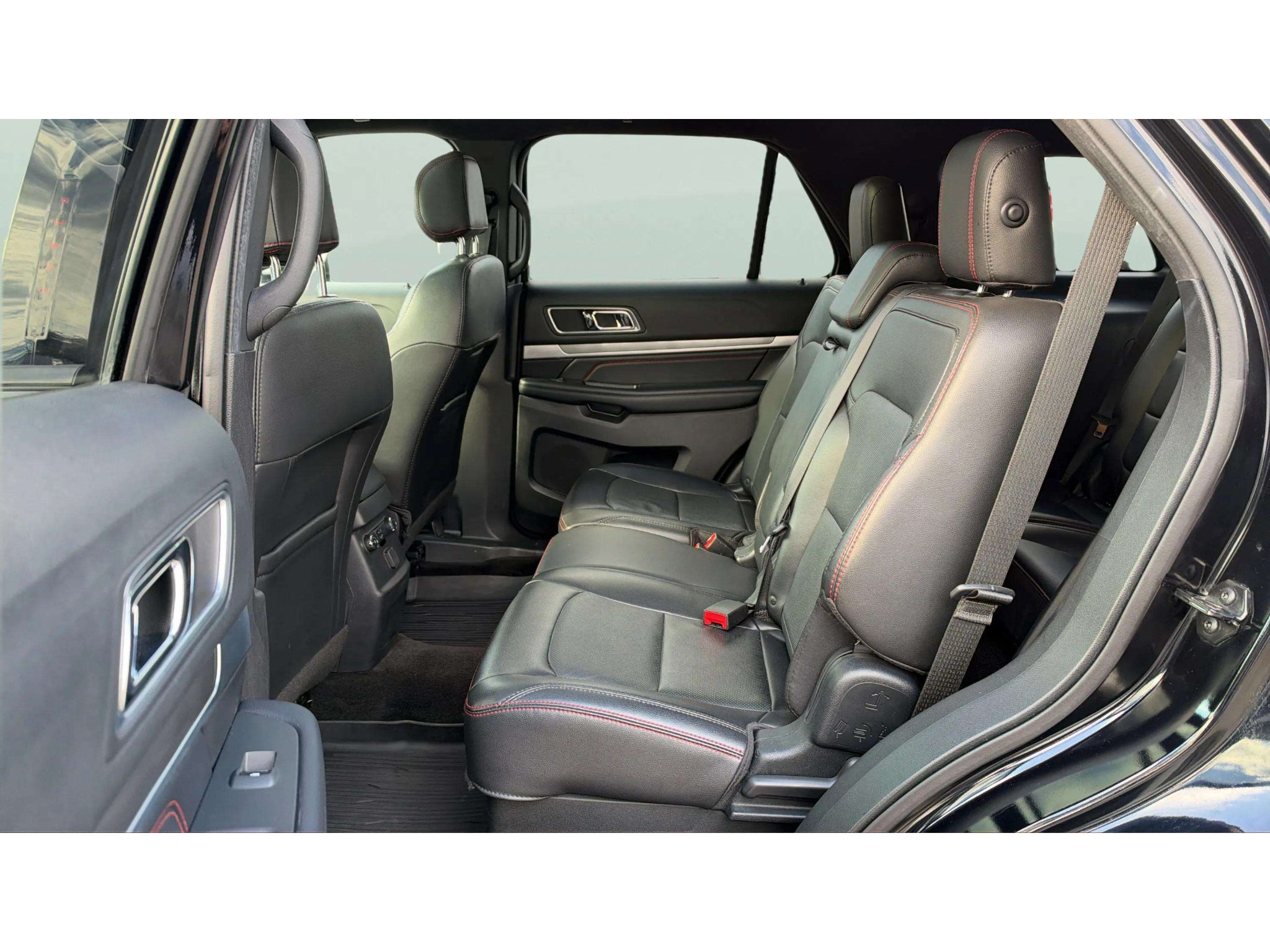 Used 2017 Ford Explorer Sport AWD/4WD image 13