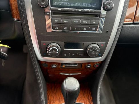 Used 2008 Cadillac SRX AWD w/ Utility Package image 18