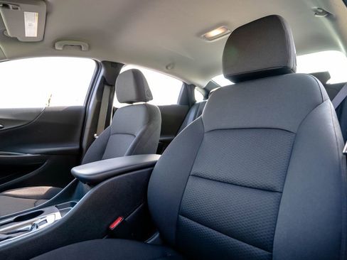 Used 2025 Chevrolet Malibu RS image 6