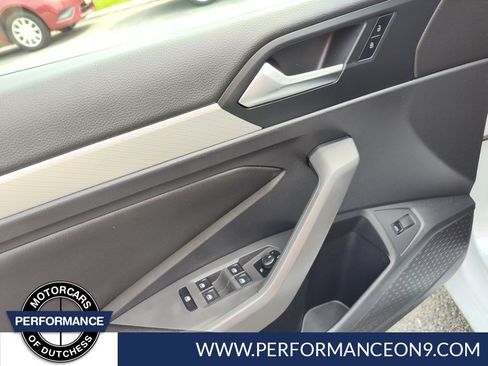 Used 2019 Volkswagen Jetta SE FWD image 11