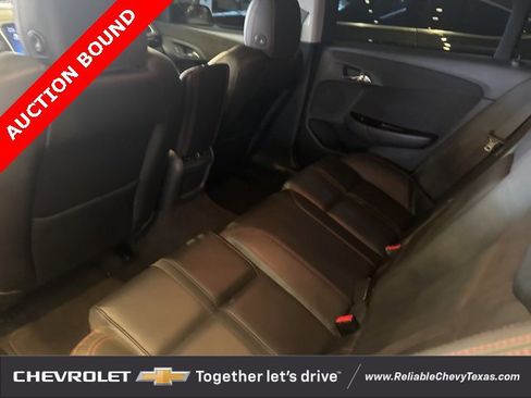 Used 2015 Chevrolet SS image 13