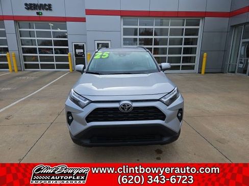Used 2025 Toyota RAV4 XLE Premium image 2