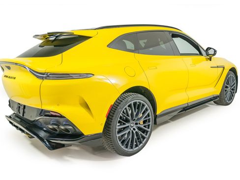 Used 2023 Aston Martin DBX 707 image 9