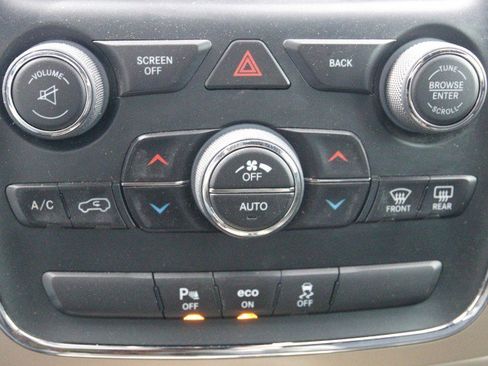 Used 2014 Jeep Grand Cherokee Limited AWD/4WD image 23
