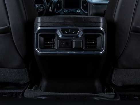 Used 2019 GMC Sierra 1500 AT4 w/ AT4 Premium Package AWD/4WD image 31