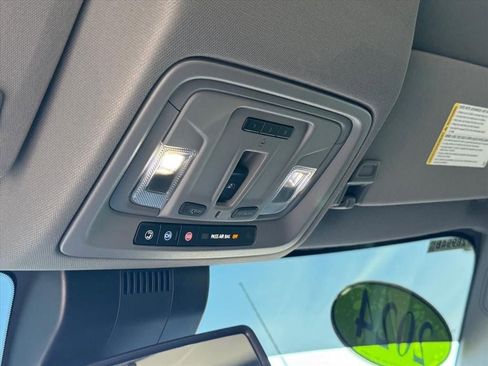 Used 2024 GMC Sierra 1500 SLT w/ SLT Premium Plus Package image 21