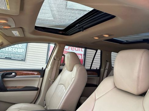 Used 2010 Buick Enclave CXL w/ Trailering Provision Package AWD/4WD image 19
